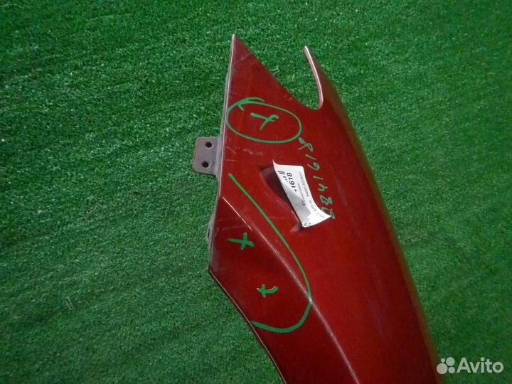 Крыло переднее левое Mercedes-Benz E-Class