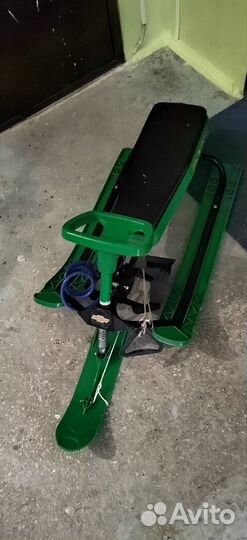 Детский снегокат бу