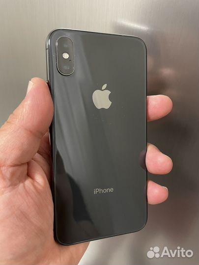 iPhone X, 64 ГБ