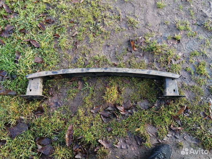 Усилитель заднего бампера форд фокус 2 хечбек