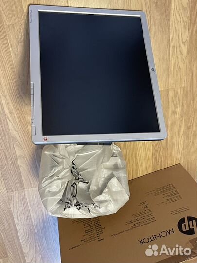 Монитор HP Compaq LA1951g 19