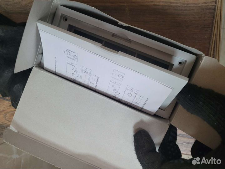 Лючок напольный. Onfloor mini b