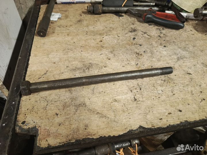 Задняя ось на мотоцикл восход