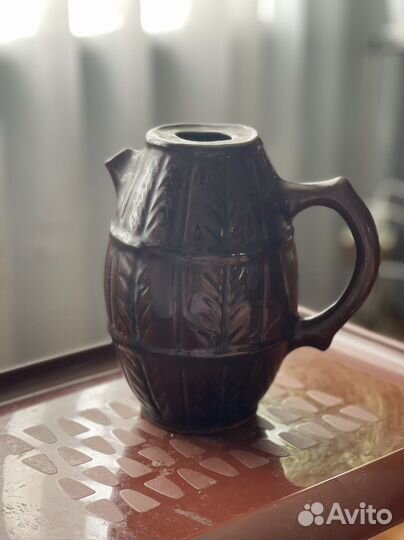 Кружка и графин глиняные