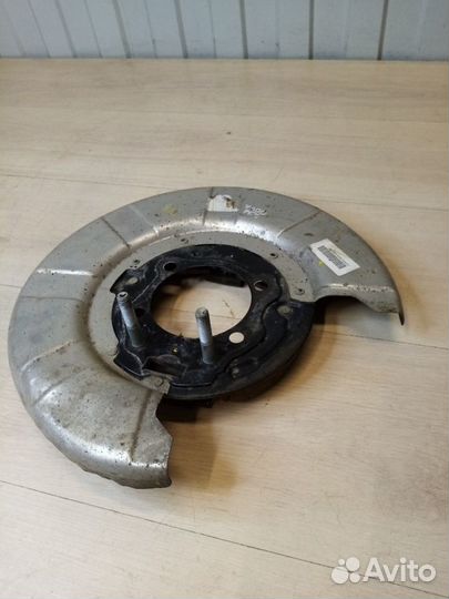 Кожух задний левый Genesis G70 G4KL 2019