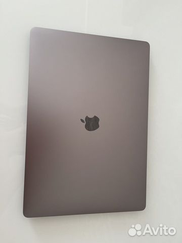 Apple Mac Book Pro 16 2019