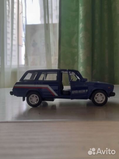 Игрушка машинка железная СССР