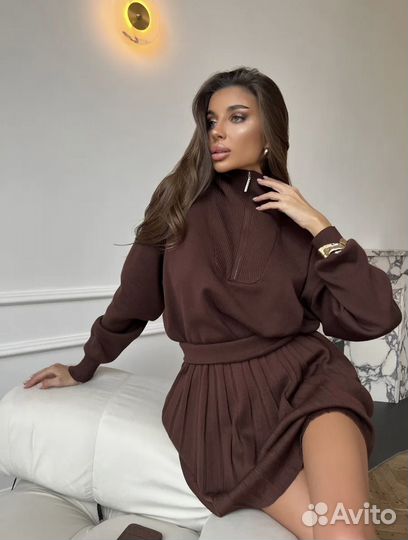 Двойка женская с юбкой