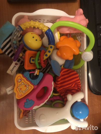 Игрушки погремушки