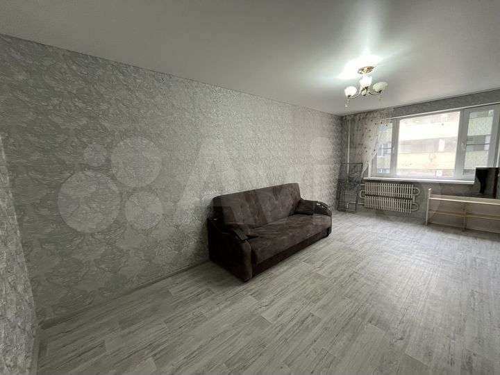 1-к. квартира, 40 м², 8/10 эт.