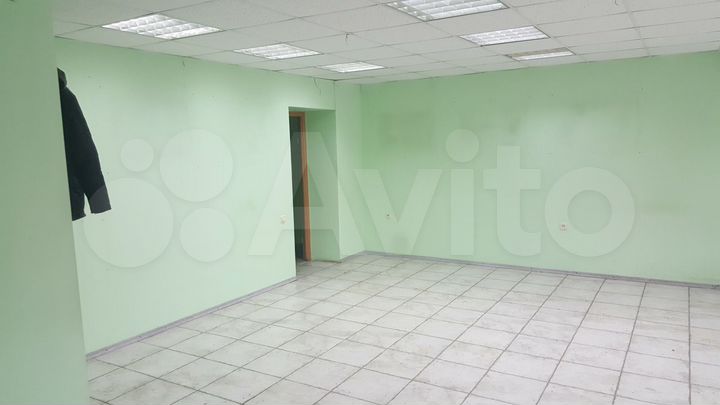 Торговое помещение, 48.8 м².фасад