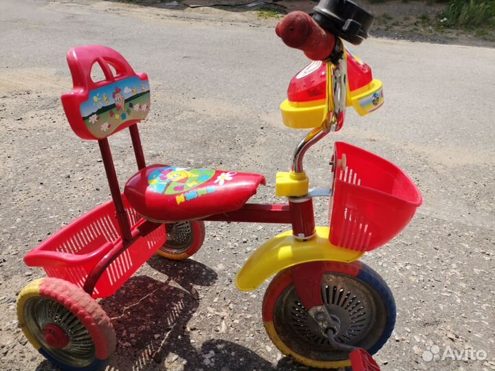 Детский трехколесный велосипед бу