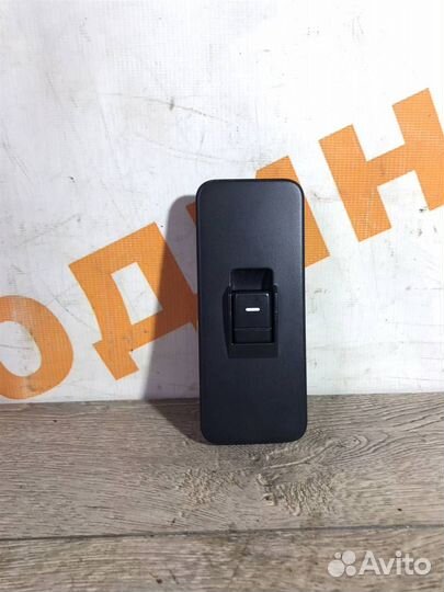 Кнопка стеклоподъемника передняя правая Land Rove