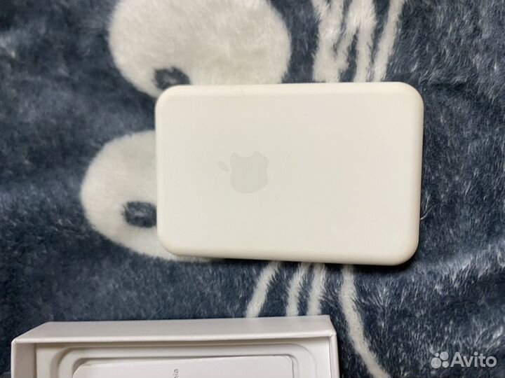 Повербанк magsafe