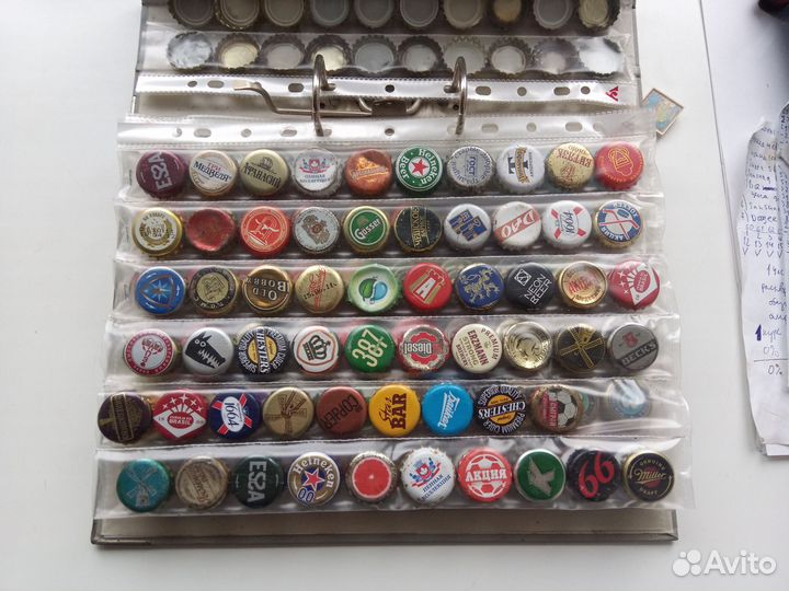 Коллекция железных пробок