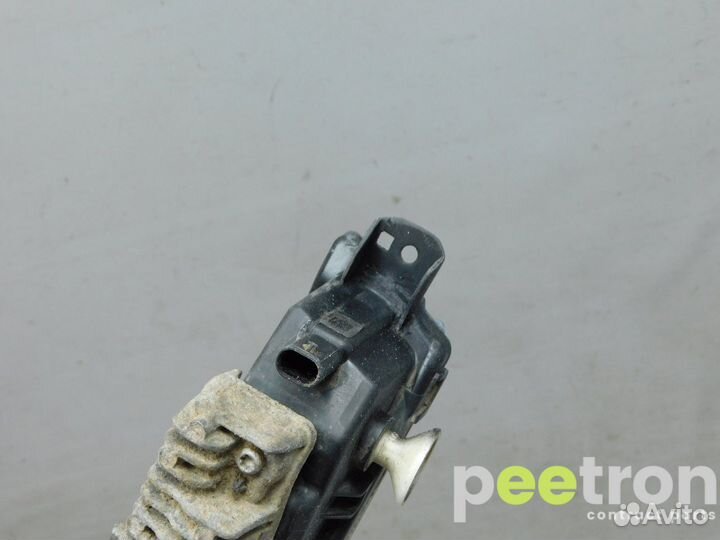 Б/У Фара противотуманная левая б/у Отремонтирован