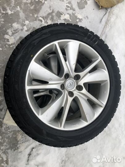 Bridgestone blizzak dm v1 265 50 r20