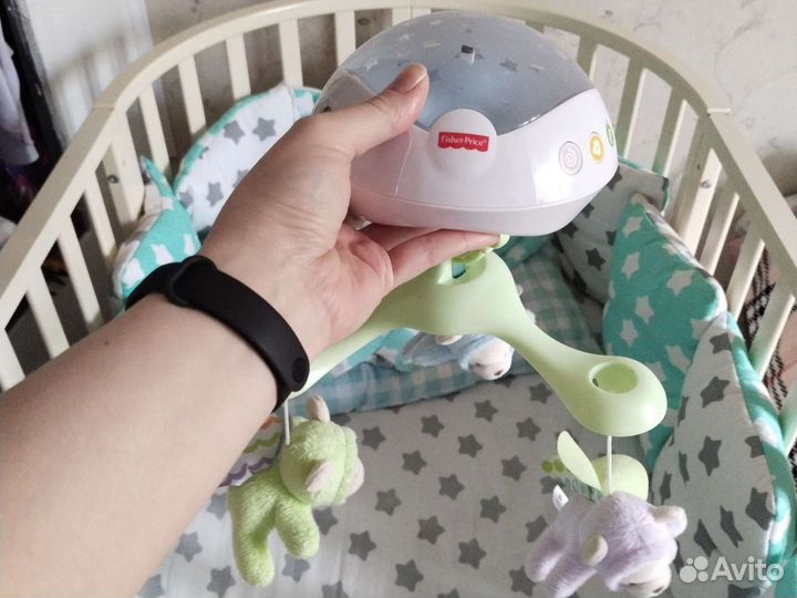 Мобиль на кроватку fisher price