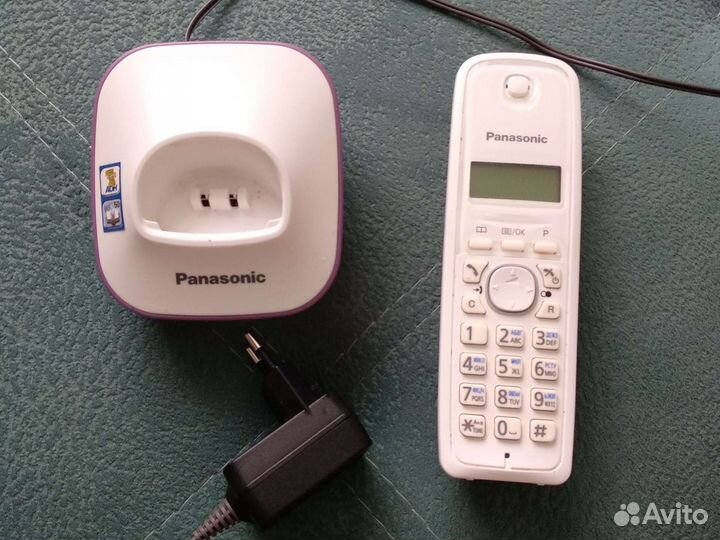 Телефон panasonic