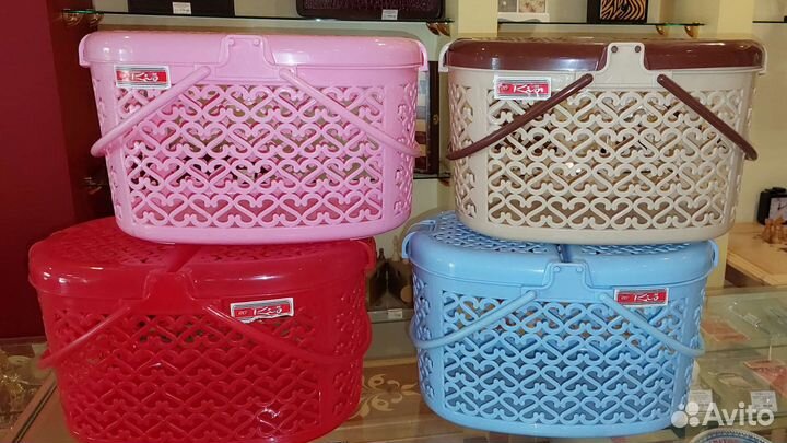 Пластиковые переноски для животных