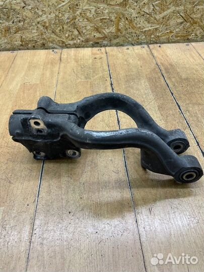 Рычаг подвески передний правый Opel Astra J