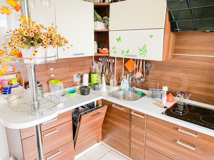 2-к. квартира, 85 м², 13/17 эт.