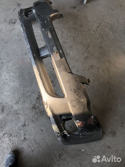 Бампер передний Subaru legacy