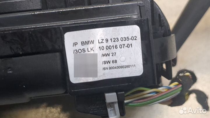 Переключатель поворотов и дворников BMW 1 E87, 200