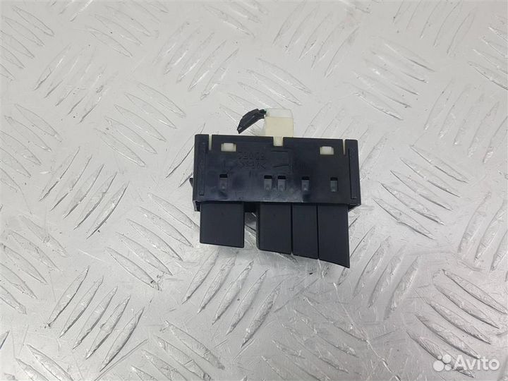 15D052 Блок кнопок Lexus NX