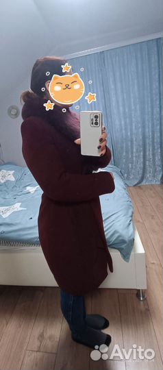 Пальто женское зимнее с натуральным мехом 46