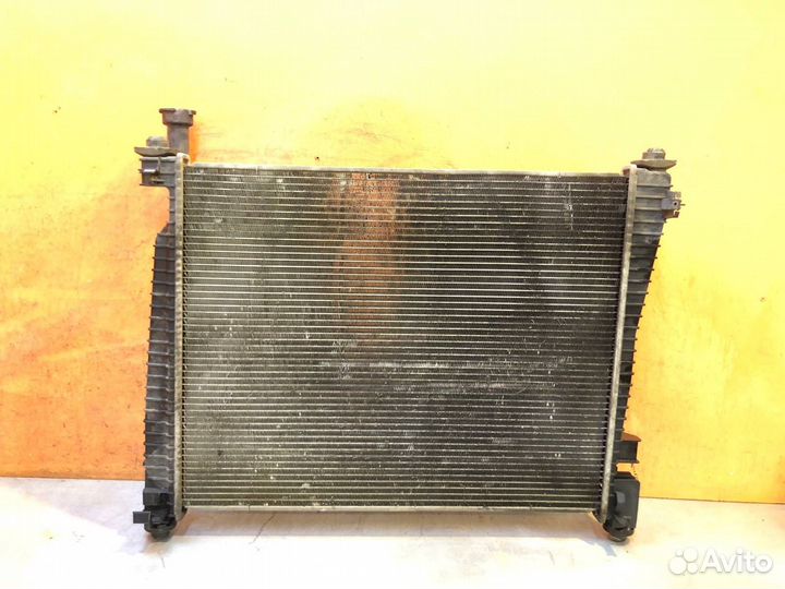 Радиатор двигателя (двс) Jeep Grand Cherokee WK2