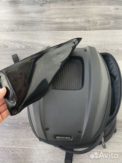 Сумка-рюкзак на бак мотоцикла