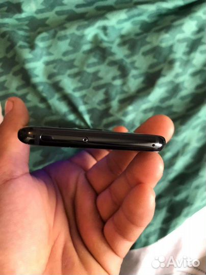 Телефон Samsung galaxy s8