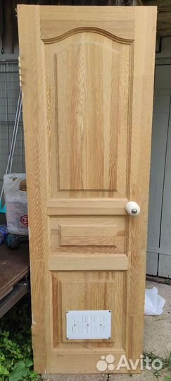 Дверь из массива сосны