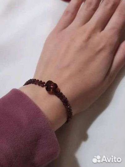 Гранатовый браслет