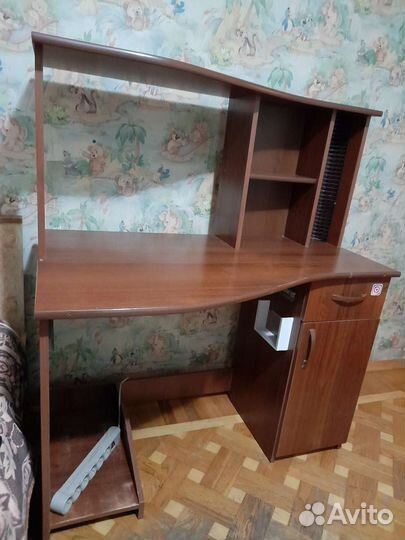 Компьютерный столик бу