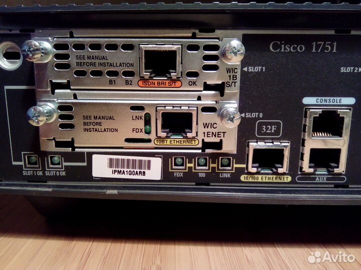 Продам маршрутизатор Cisco 1751