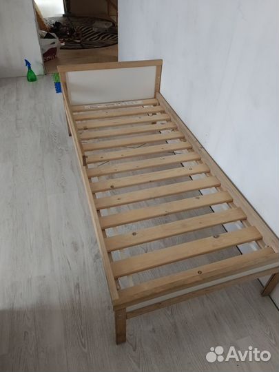 Детская кровать от 3 лет с бортиками