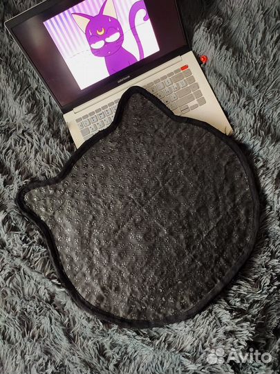 Коврик тафтинговый (punch-needle) Луна Сейлор Мун