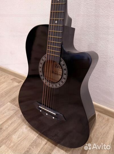 Гитара акустическая