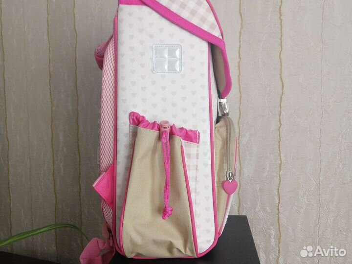 Рюкзак школьный для девочки