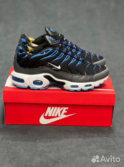 Кроссовки Nike