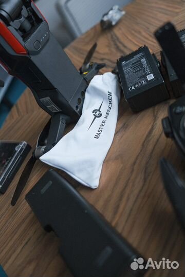 Квадрокоптер DJI mavic air