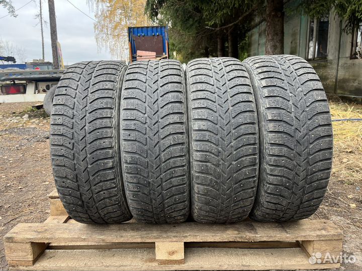 Bridgestone Ice Cruiser 5000 205/60 R16