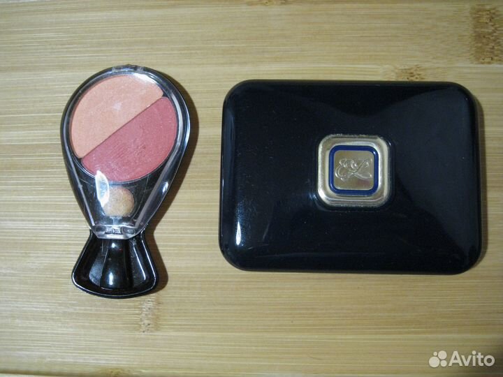 Румяна Estee Lauder, Aviance 