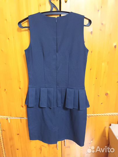 Платье офисное