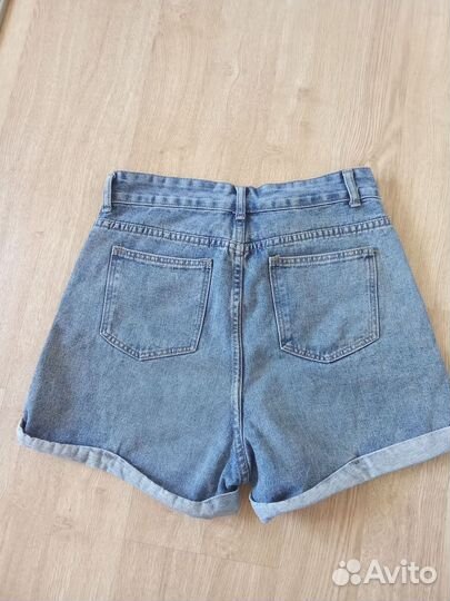 Шорты джинсовые