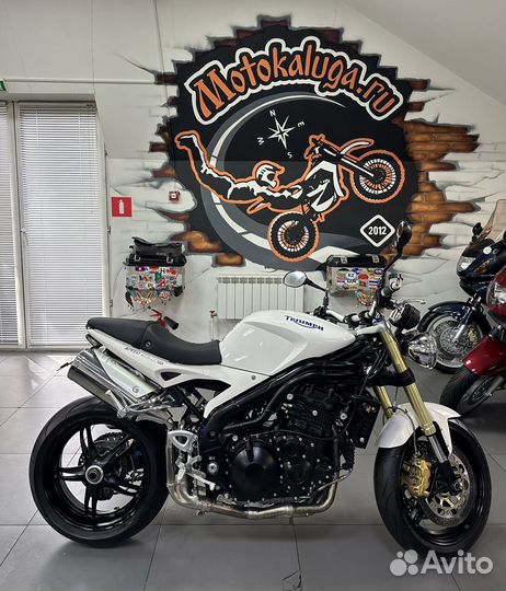 Triumph Speed Triple 1050 без пробега по РФ