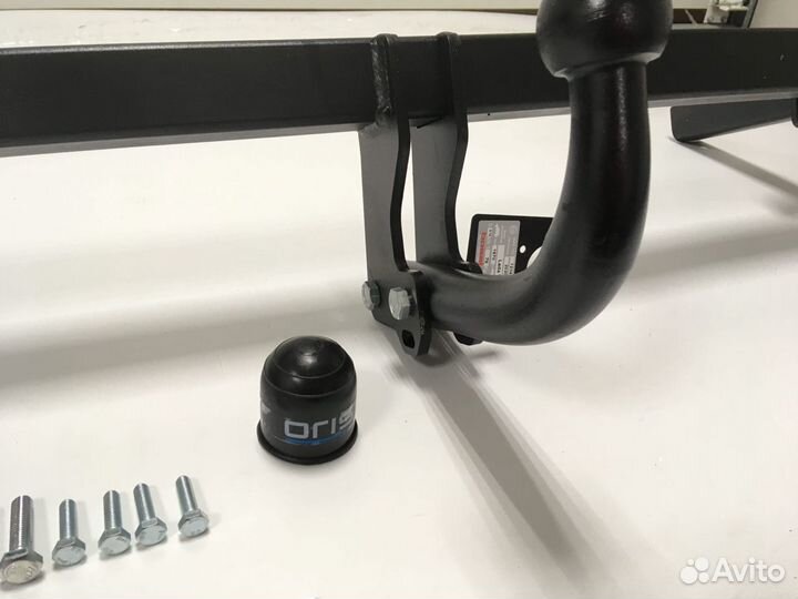 Фаркоп Лада Веста Босал