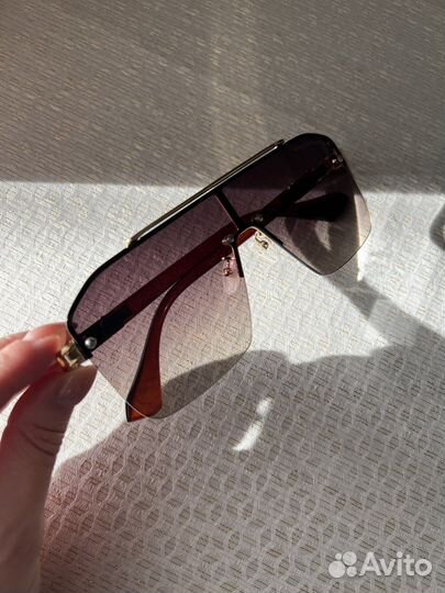 Солнцезащитные очки унисекс